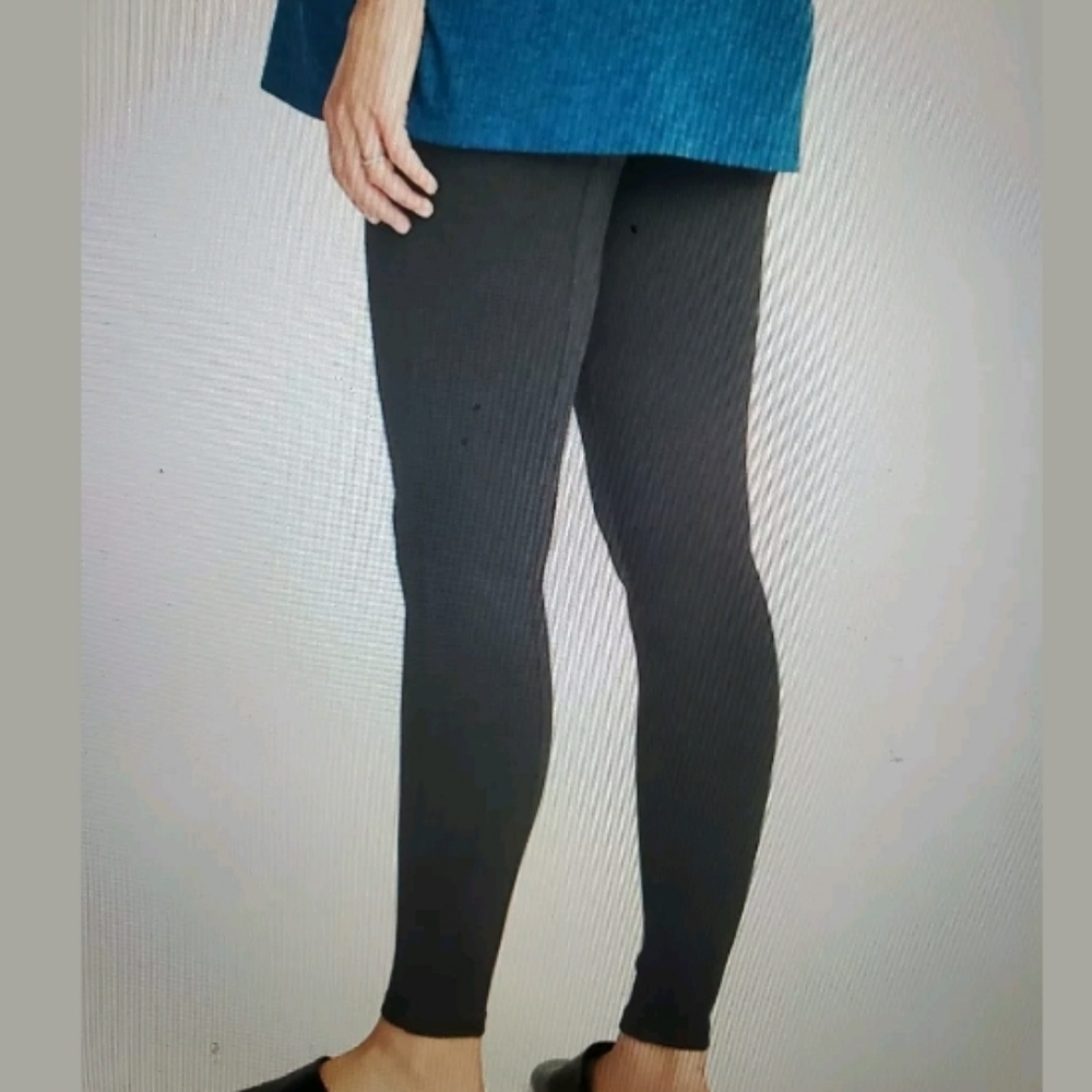 Ponte Maternity Pants - Picture 8 of 9